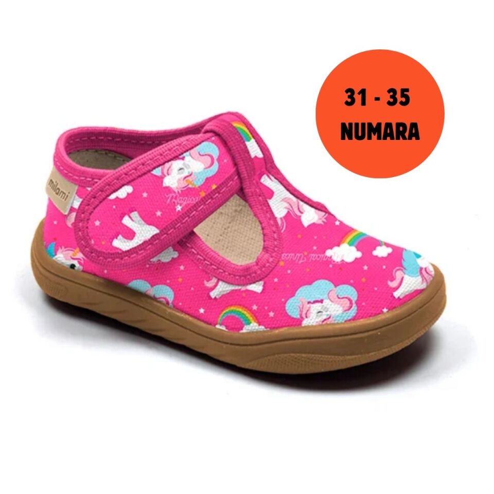 Barefoot Taban Unicorn (tek boynuzlu at) figürleri Yarı Açık Model BF1 3135